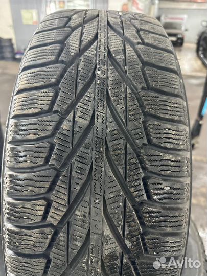 Nokian Tyres Hakkapeliitta R2 SUV 235/65 R20