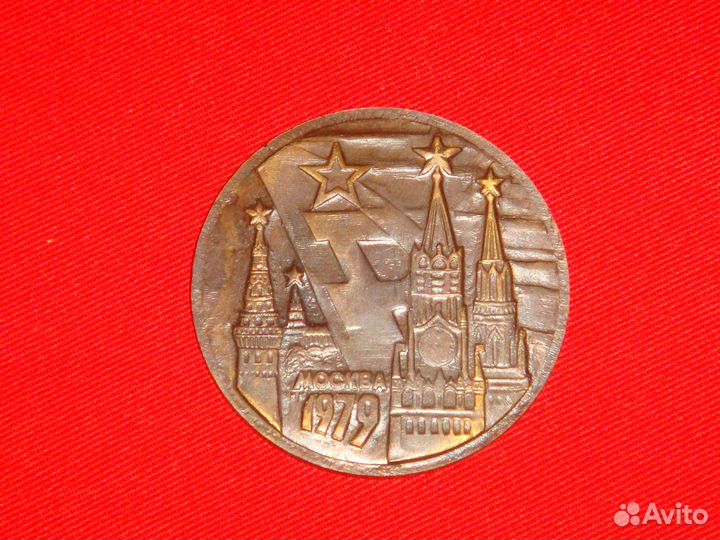 Коллекция значков 