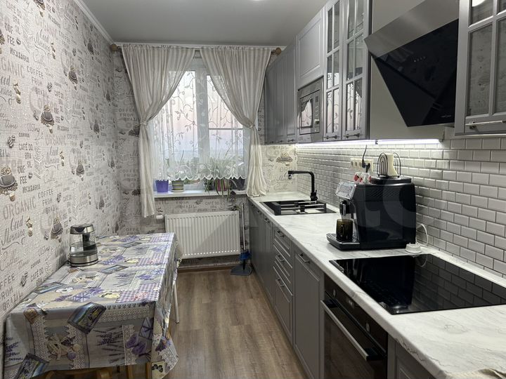 1-к. квартира, 33 м², 9/16 эт.