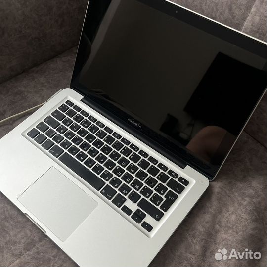 MacBook Pro (13 дюймов)