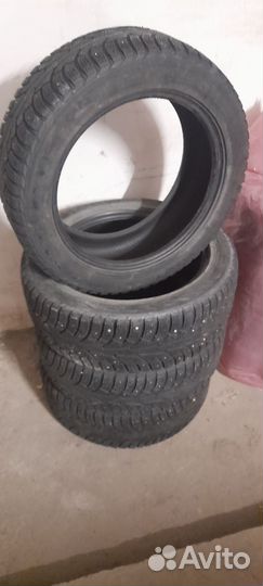 Nokian Tyres Hakka Black 215/55 R17