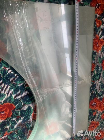 Стеклянные полки