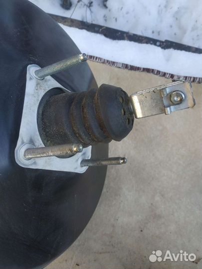 Вакуумный усилитель тормозов