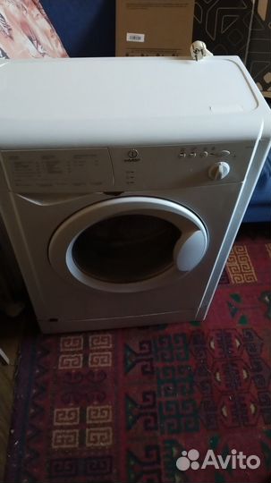 Стиральная машина indesit