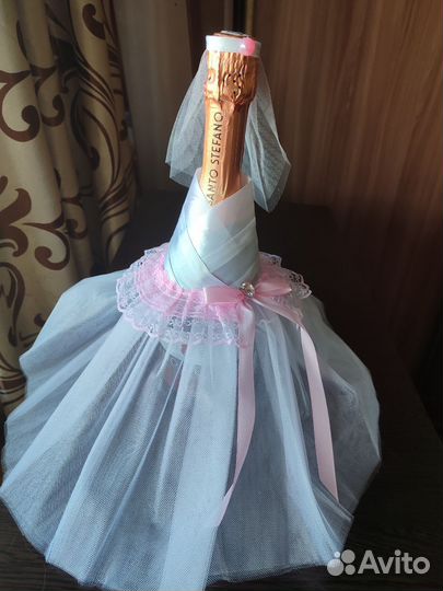 Украшение на шампанское