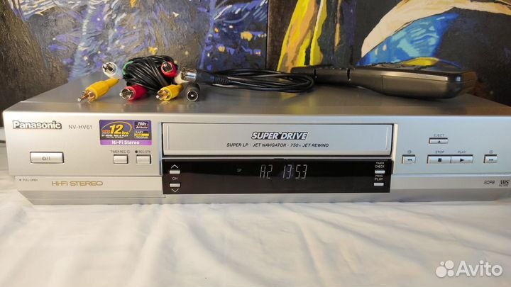 Видеомагнитофон Panasonic nv -hv61