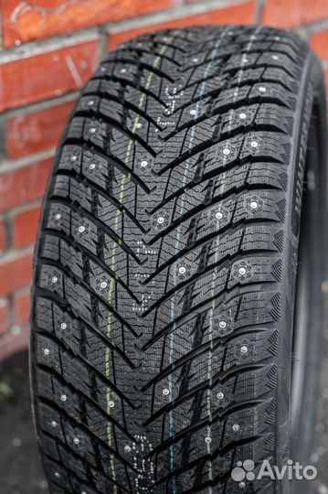 Zmax Winternova Stud II 255/35 R19 96T