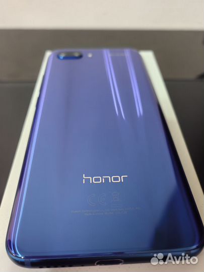 HONOR 10, 4/64 ГБ