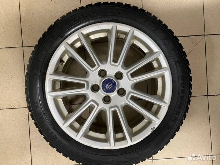 Колеса Ford Nokian Nordman 5 225/50 R17