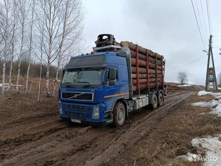 Услуги лесовоза с манипулятором