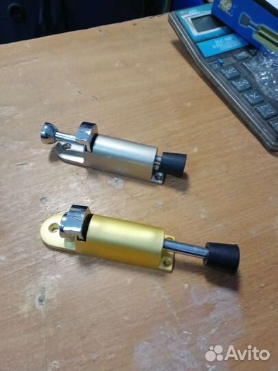 Упор дверной