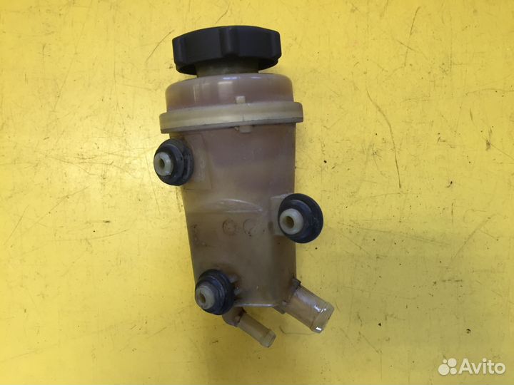 Бачок гидроусилителя гура Форд Фокус Ford Focus 1