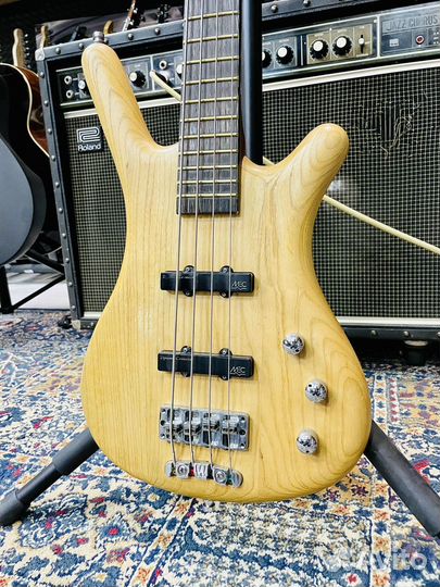 Бас гитара warwick corvette stanadard