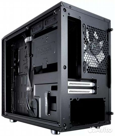 Компьютерный корпус Fractal Design Define Nano