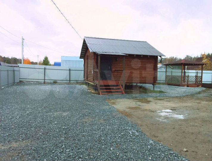 Дом 30 м² на участке 7,7 сот.