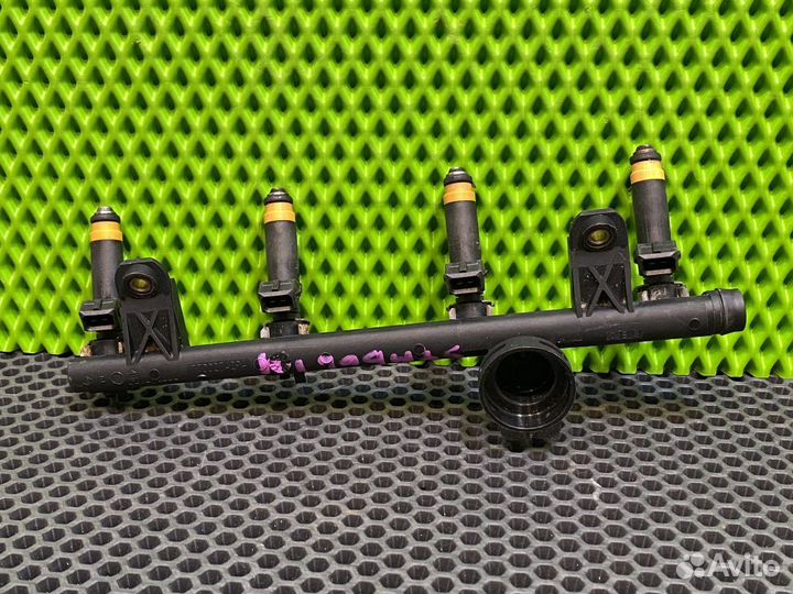 Рейка(рампа) топливная Renault Clio 2, Symbol 1.4