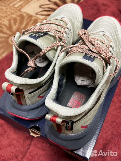 Мужские кроссовки reebok 40