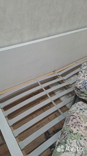 Кровать IKEA 180х200