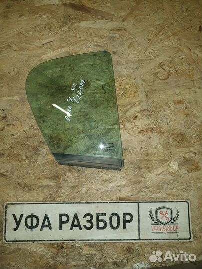 Стекло двери заднее правое (форточка) 1,6 Opel Ast