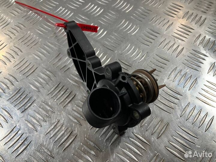 Термостат Audi A6 4G/C7 2014 06E121111AL