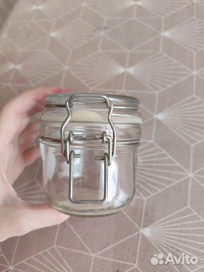 Банка стеклянная