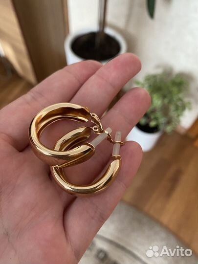 Серьги кольца крупные в стиле old money