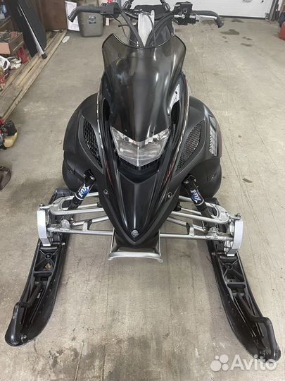 Продам снегоход Yamaxa nitro