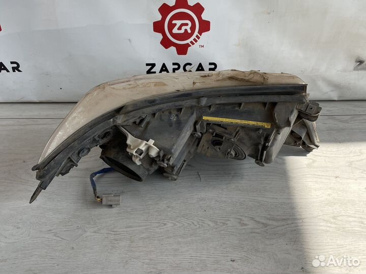 Toyota Land Cruiser 200 Фара левая