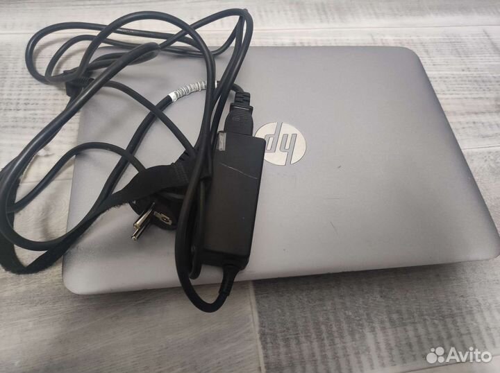 Ноутбук HP EliteBook 820 G4