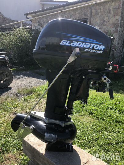 Лодочный мотор Gladiator + водомёт