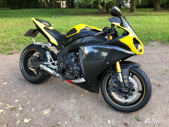 Продам Yamaha yzf-r1 2009
