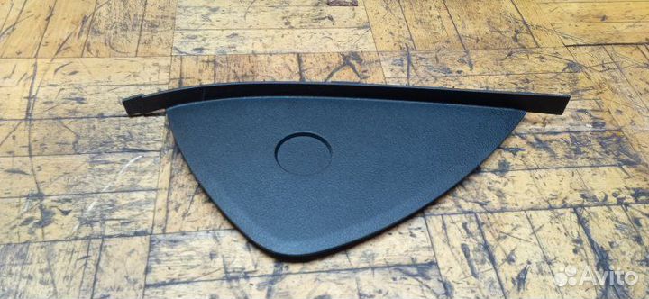 Накладка торпедо правая Bmw X3 F25 2011