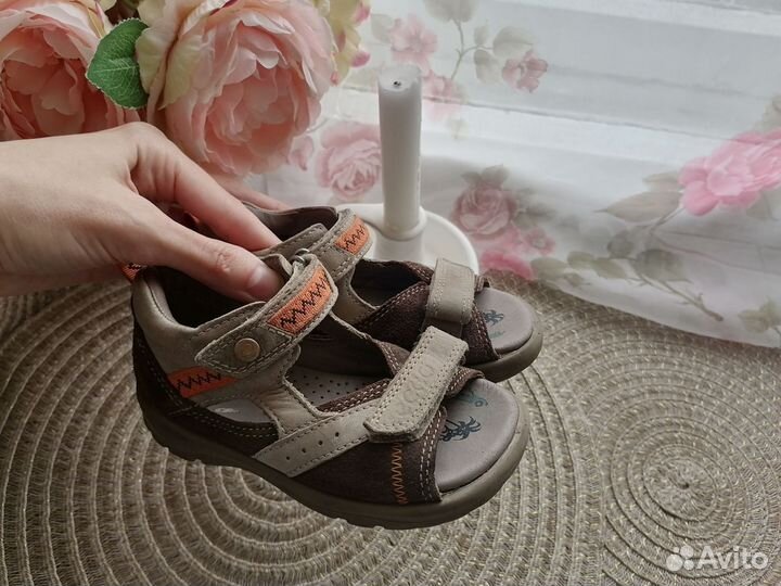 Сандалии детские Ecco 24 light