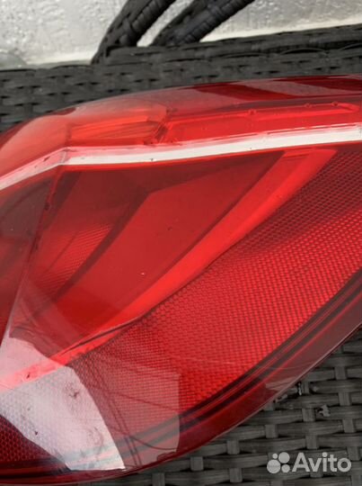 Задний правый фонарь в крыло BMW X6 f16