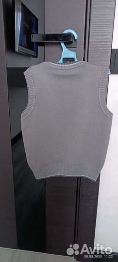 Жилетка для мальчика 122-128