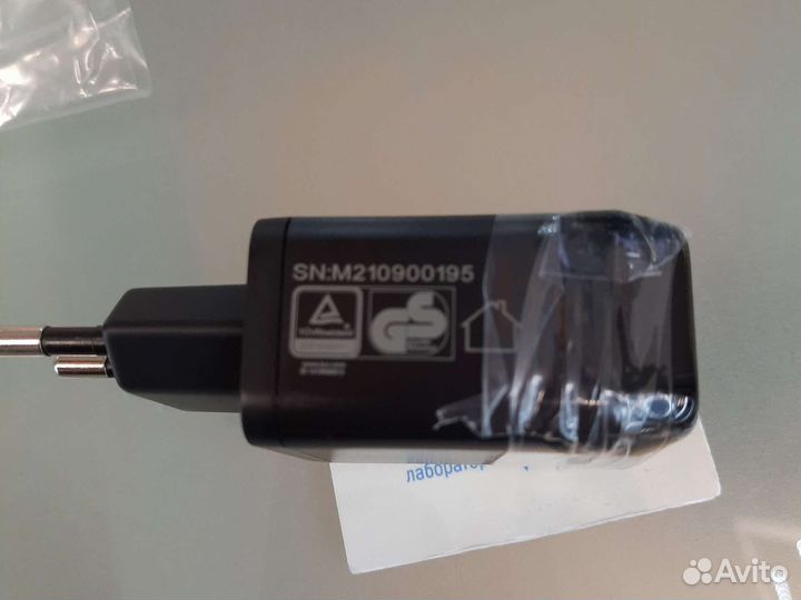 Адаптер питания оригин. Garmin Rus 220V 2 разъема