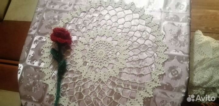 Ажурные салфетки. Скатерти вязаные крючком