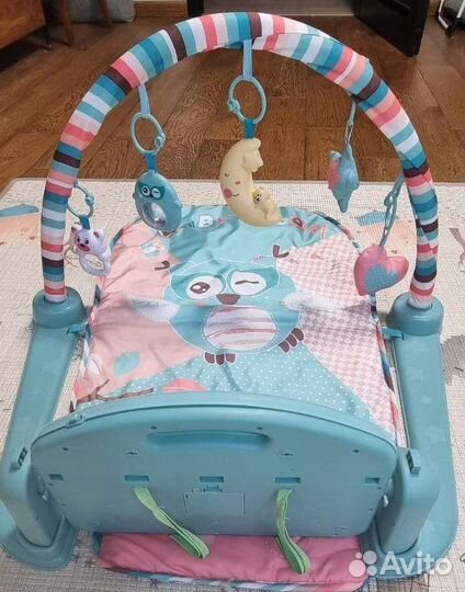 Развивающий коврик с пианино