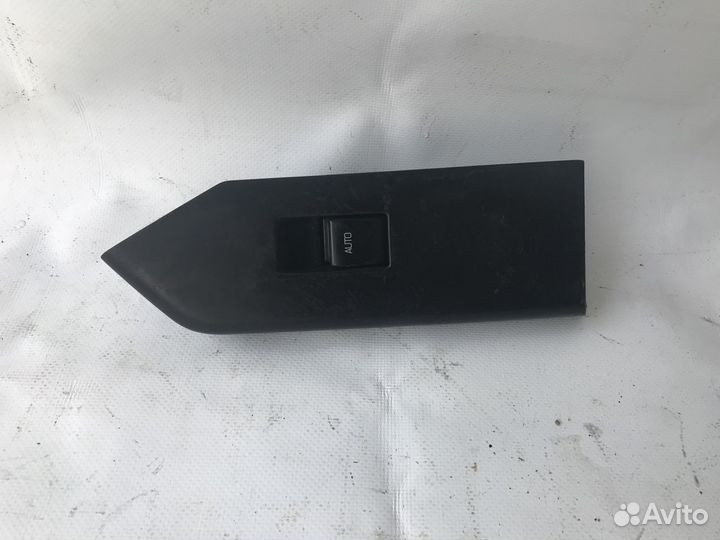 Кнопка стеклоподъемника Ford Mustang V 09-14