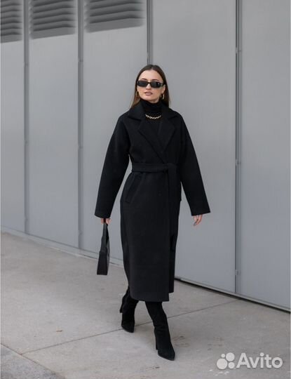 Пальто с кепи