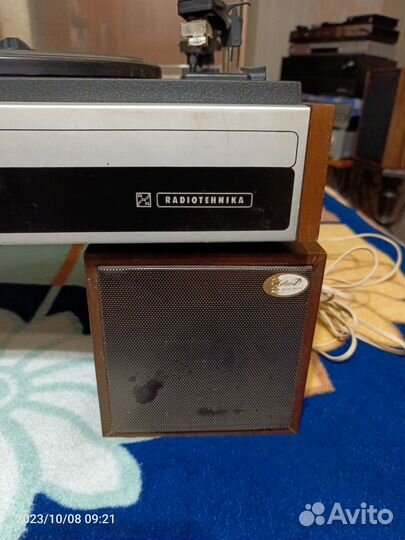 Виниловый проигрыватель мелодия 103в