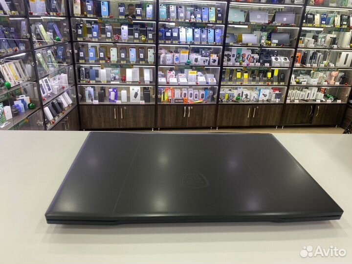 Ноутбук MSI Katana 17