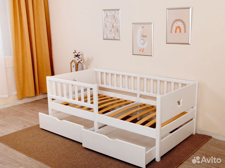 Кровать детская 160х80 массив сосны. Цвет на выбор