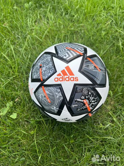 Футбольные мячи adidas/nike новые