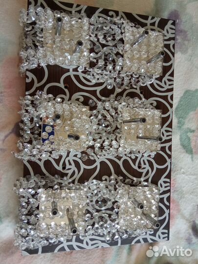 Продам люстру за 3000