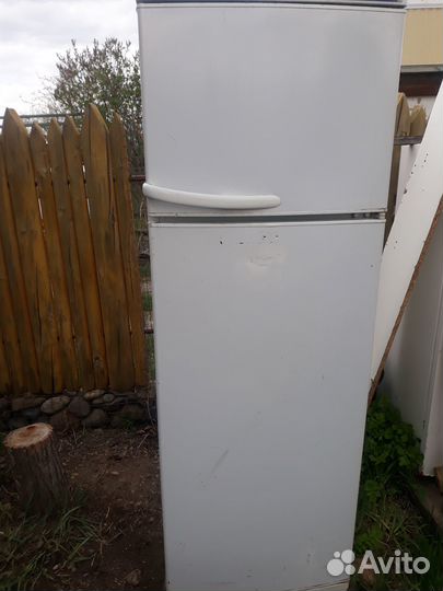 Холодильник