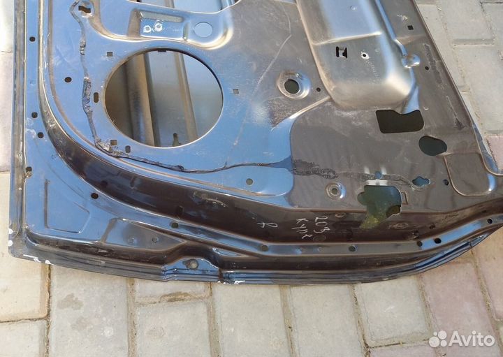 Дверь правая Мерседес 203 купе