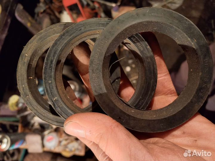 Сальники 65х90х10