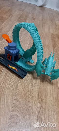 Трасса Hot wheels