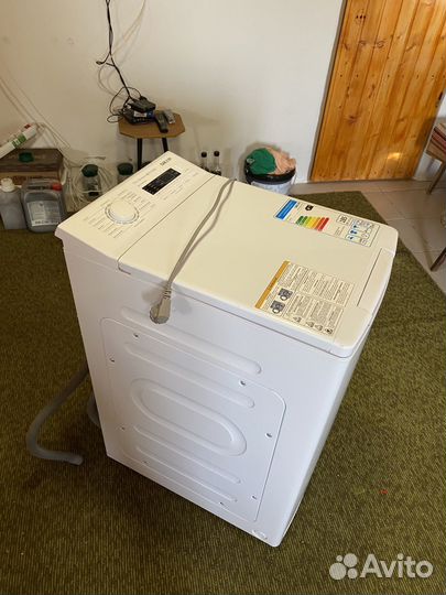 Стиральная машина с вертикальной загрузкой